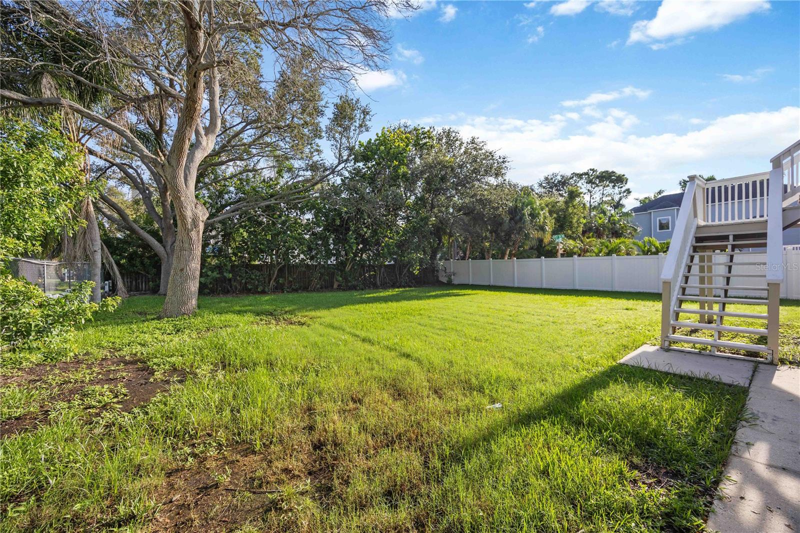 CROSSING AT THE NARROWS - Residential
