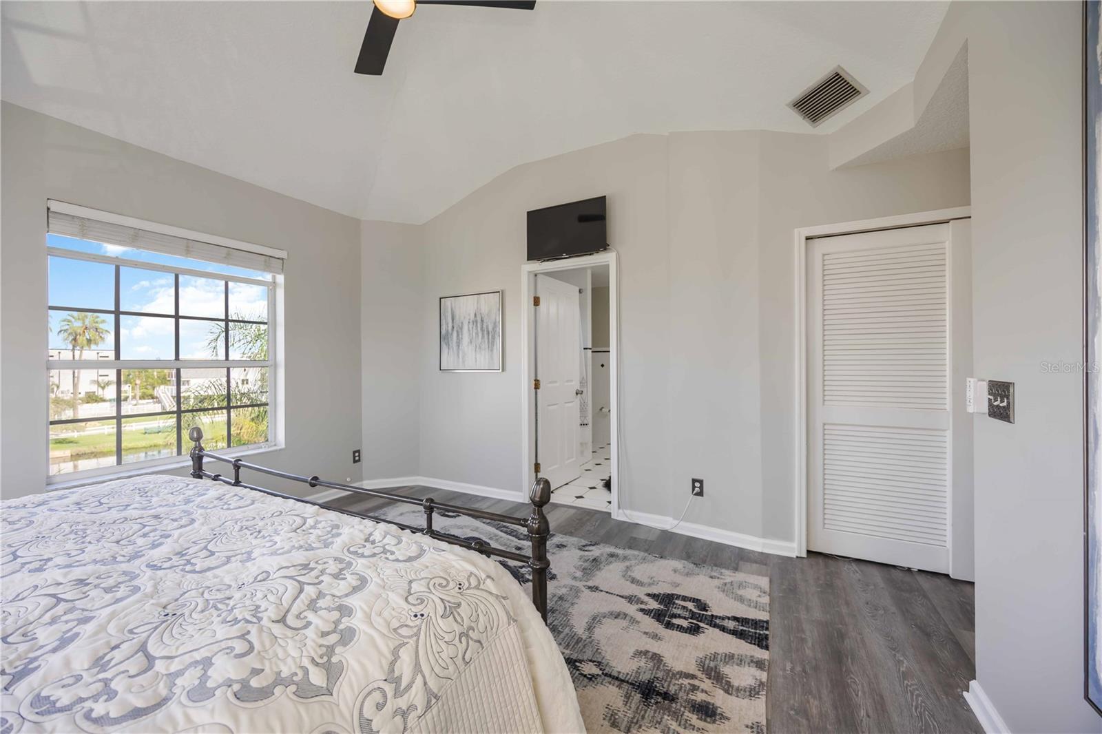 CROSSING AT THE NARROWS - Residential