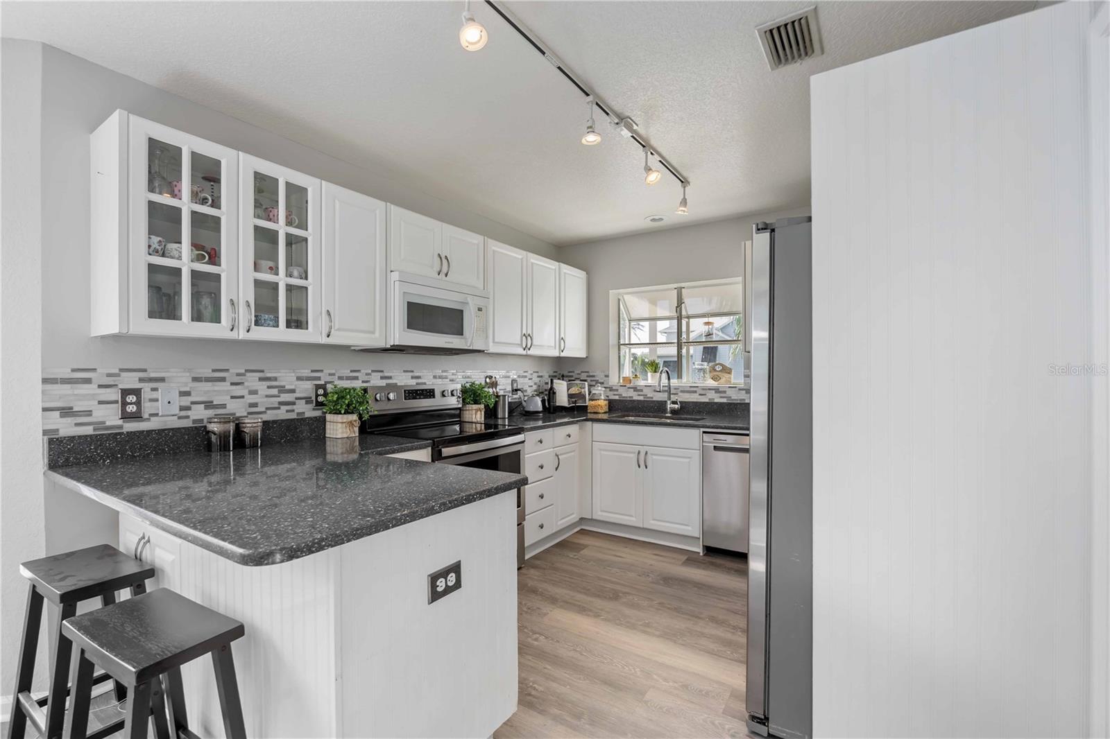 CROSSING AT THE NARROWS - Residential