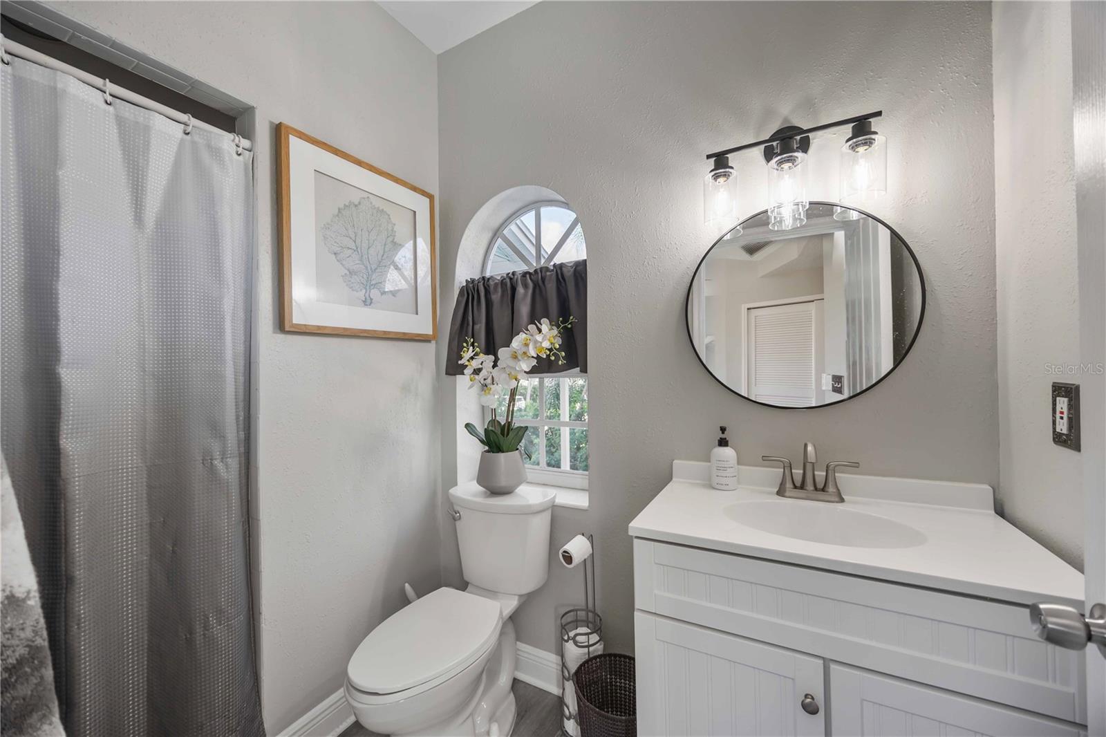 CROSSING AT THE NARROWS - Residential