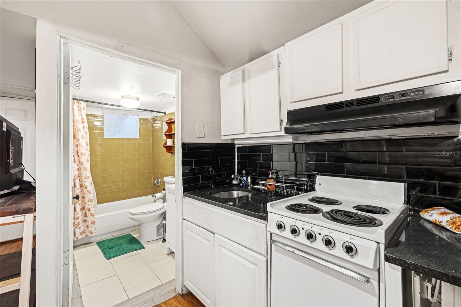 SULPHUR SPGS ADD - Residential