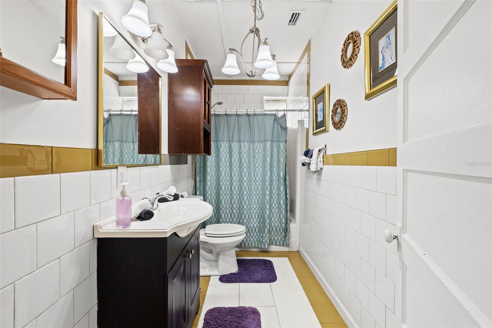 SULPHUR SPGS ADD - Residential