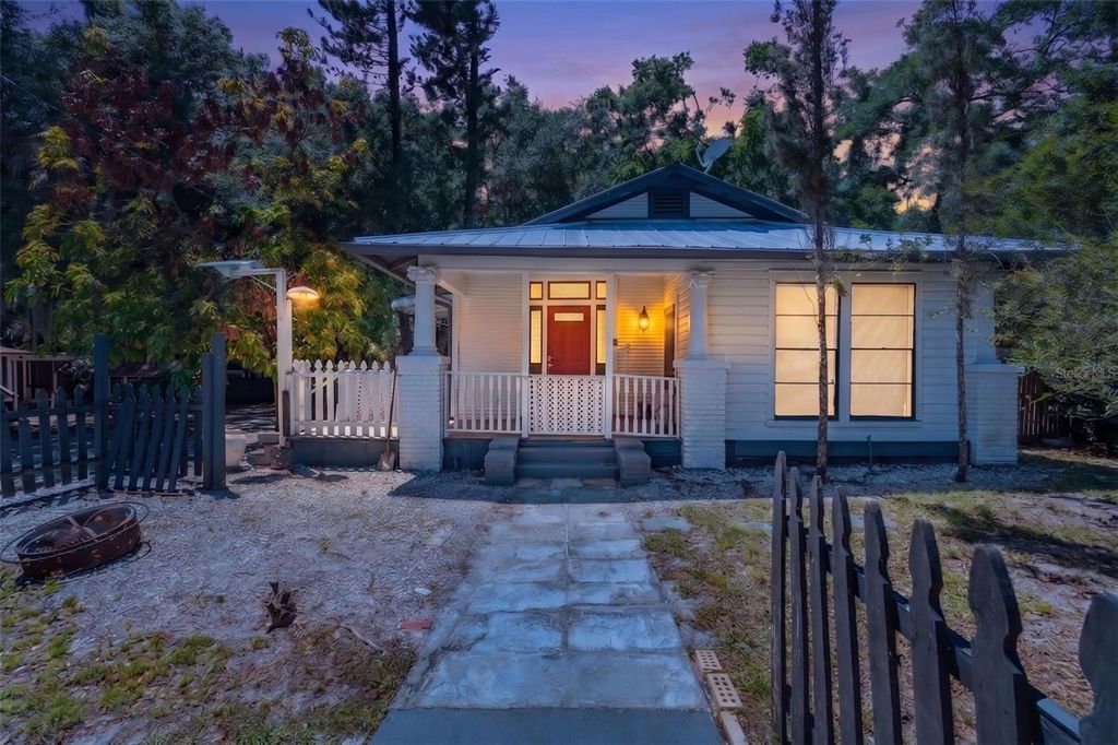 Photo of 7902 N 12th Street, Tampa, FL 33604 (MLS # TB8502310)