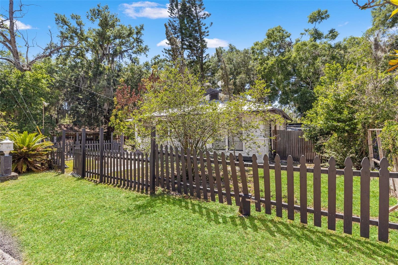SULPHUR SPGS ADD - Residential