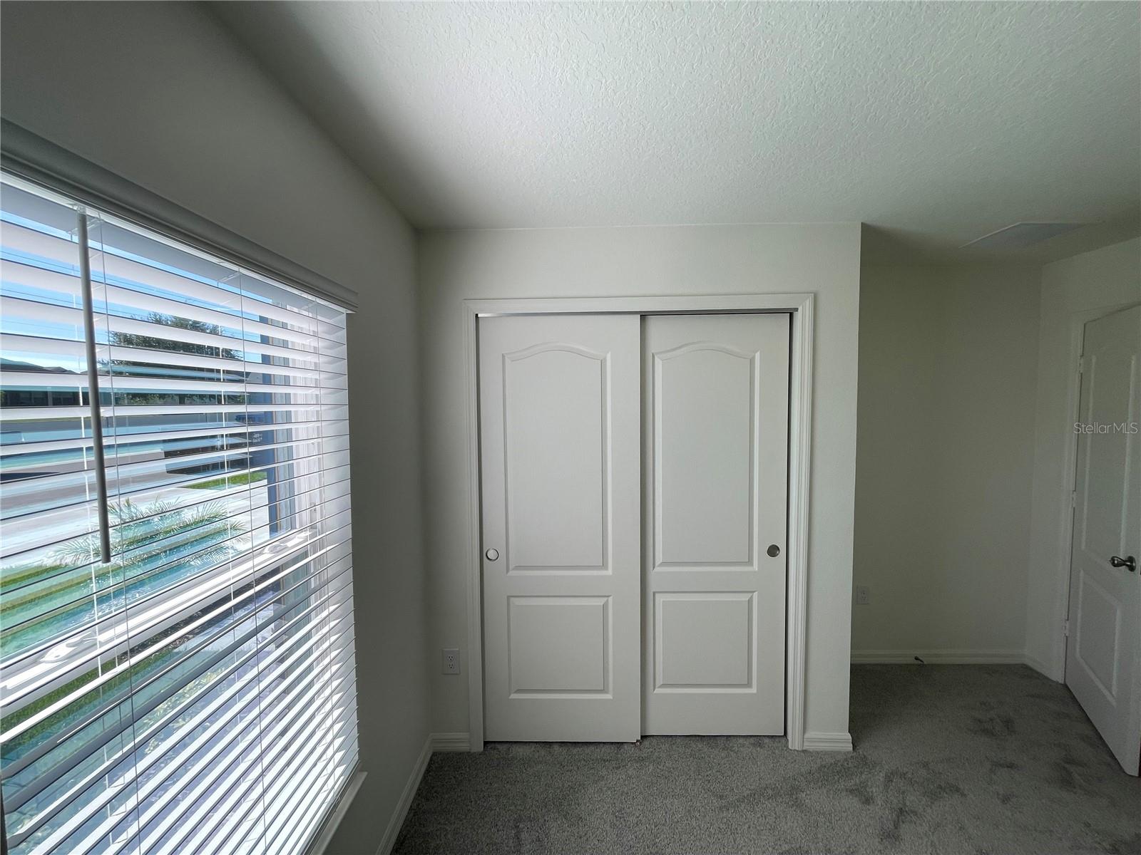 TIVOLI RESERVE PH 3 - Residential Lease