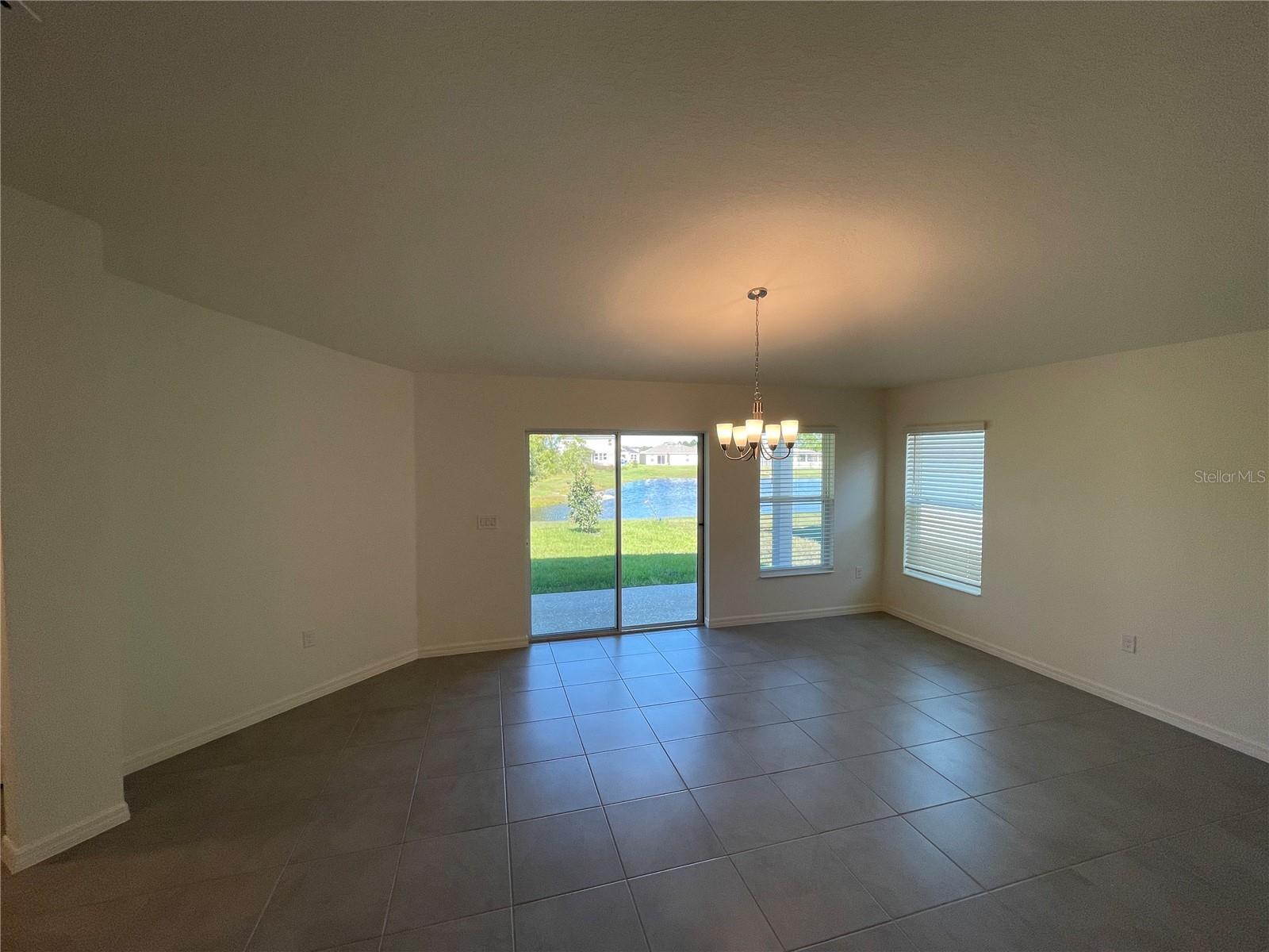 TIVOLI RESERVE PH 3 - Residential Lease