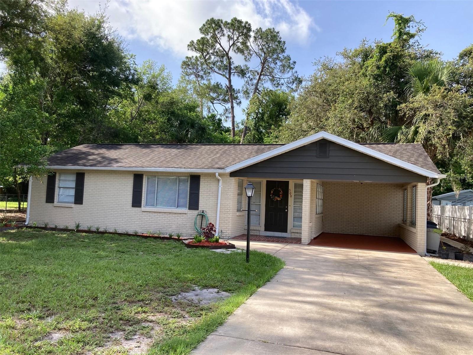 309 SUNNYSIDE LANE