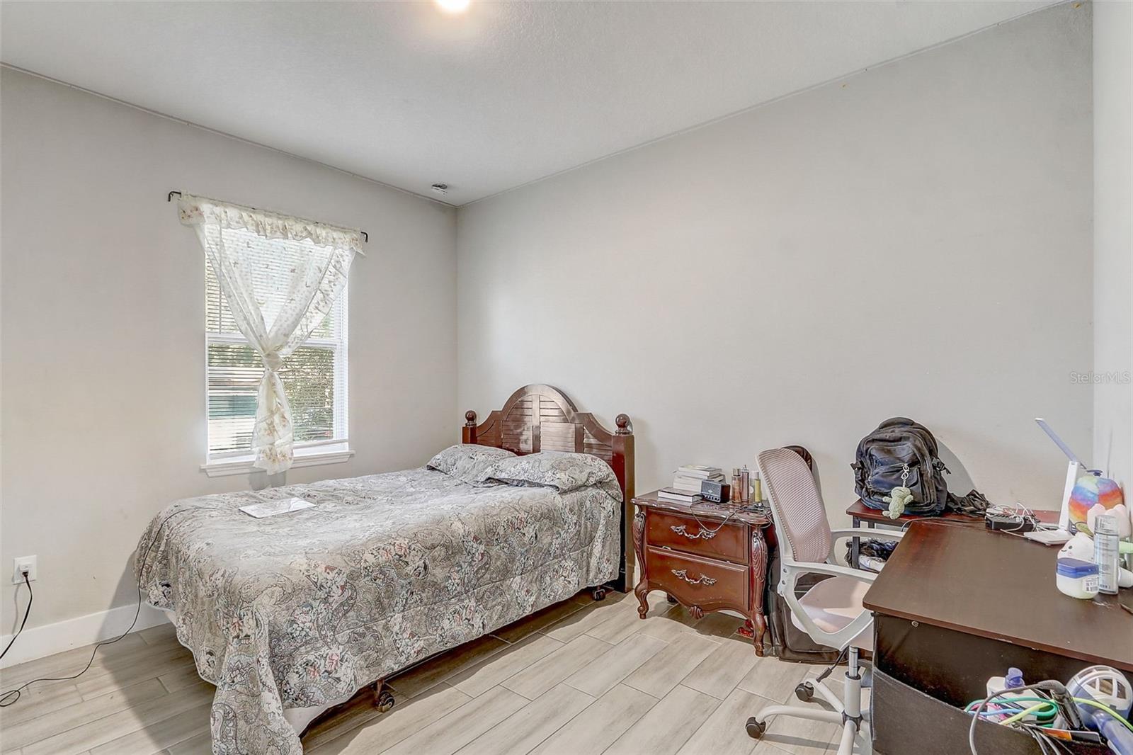 HACKNEY PROP - Residential