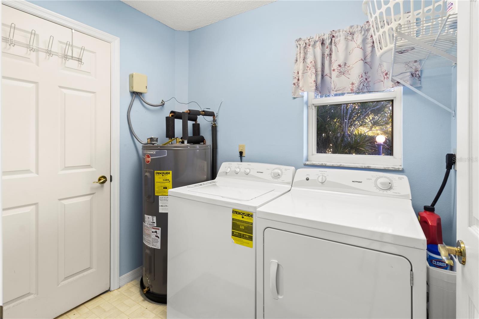 BAY LAKE ESTATES PH I - Residential