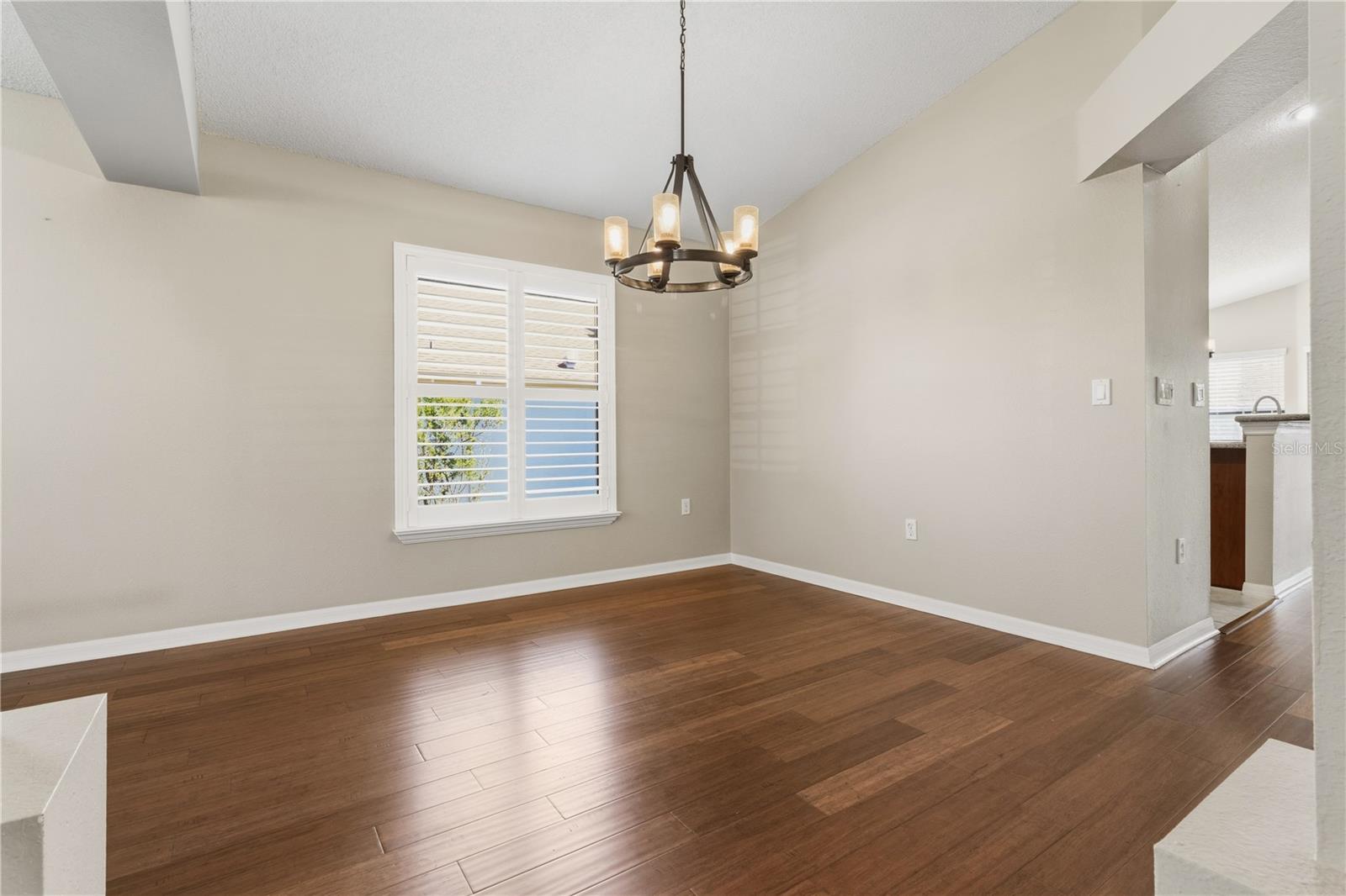 WELLINGTON AT SEVEN HILLS PH 3 - Residential