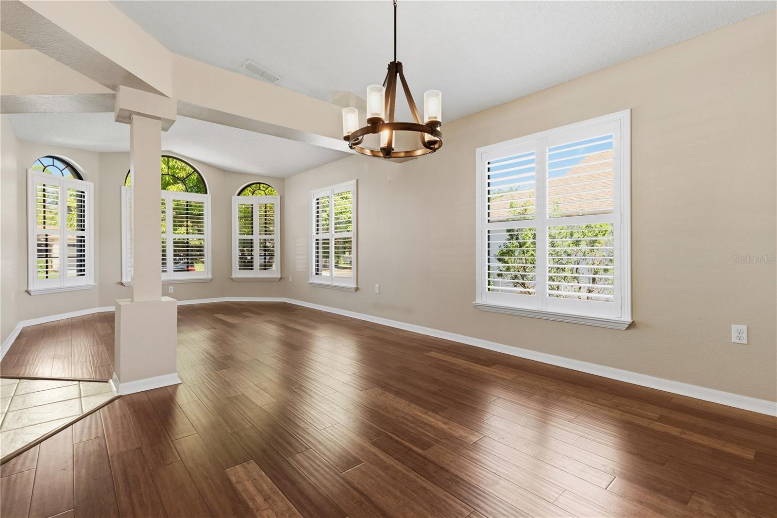 WELLINGTON AT SEVEN HILLS PH 3 - Residential