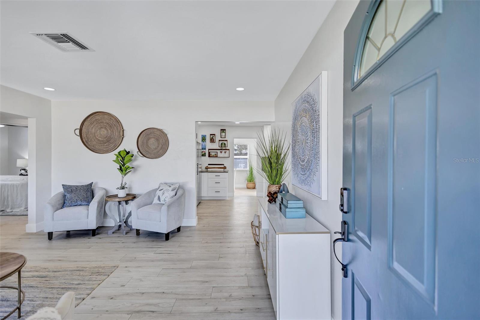 BAYOU HEIGHTS HANLONS - Residential