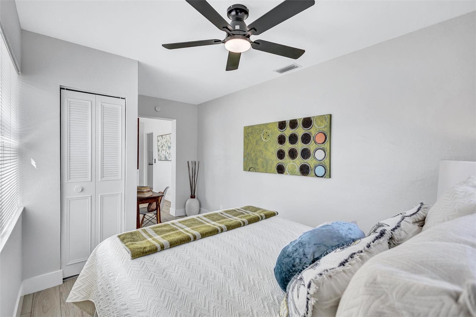 BAYOU HEIGHTS HANLONS - Residential