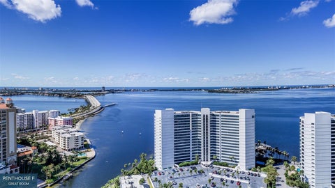 Property photo of 555 Quay Commons 2001, Sarasota, FL 34236