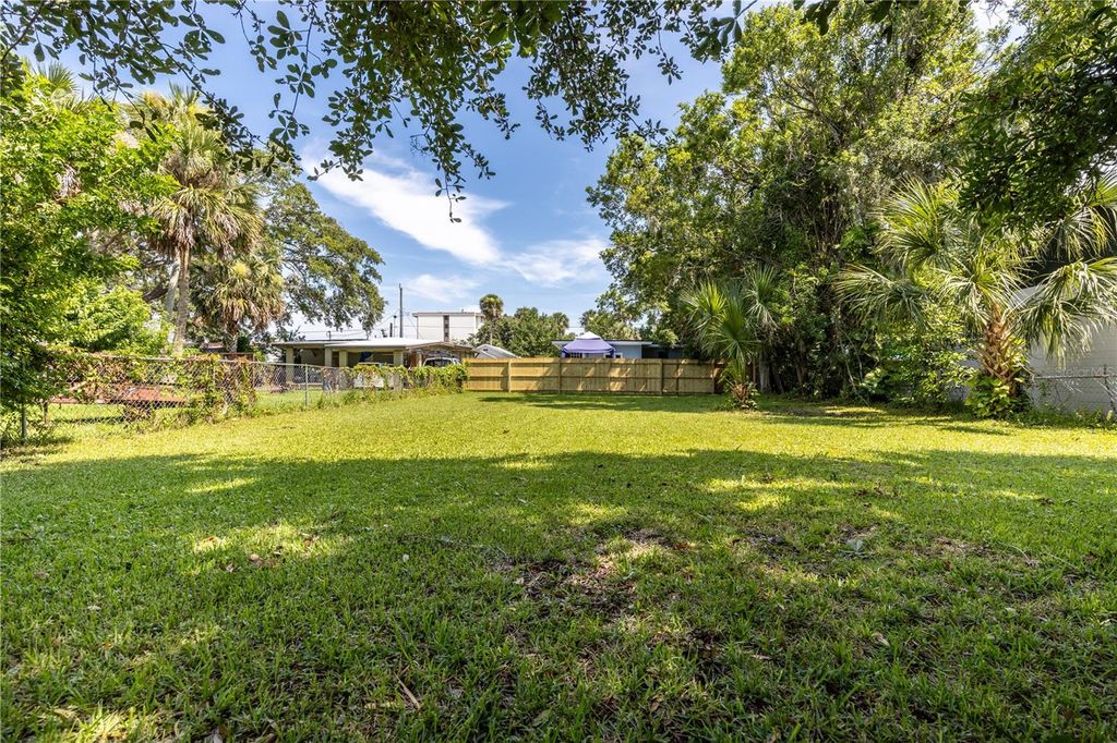 Photo of 133 North Street, Daytona Beach, FL 32114 (MLS # O6323398)