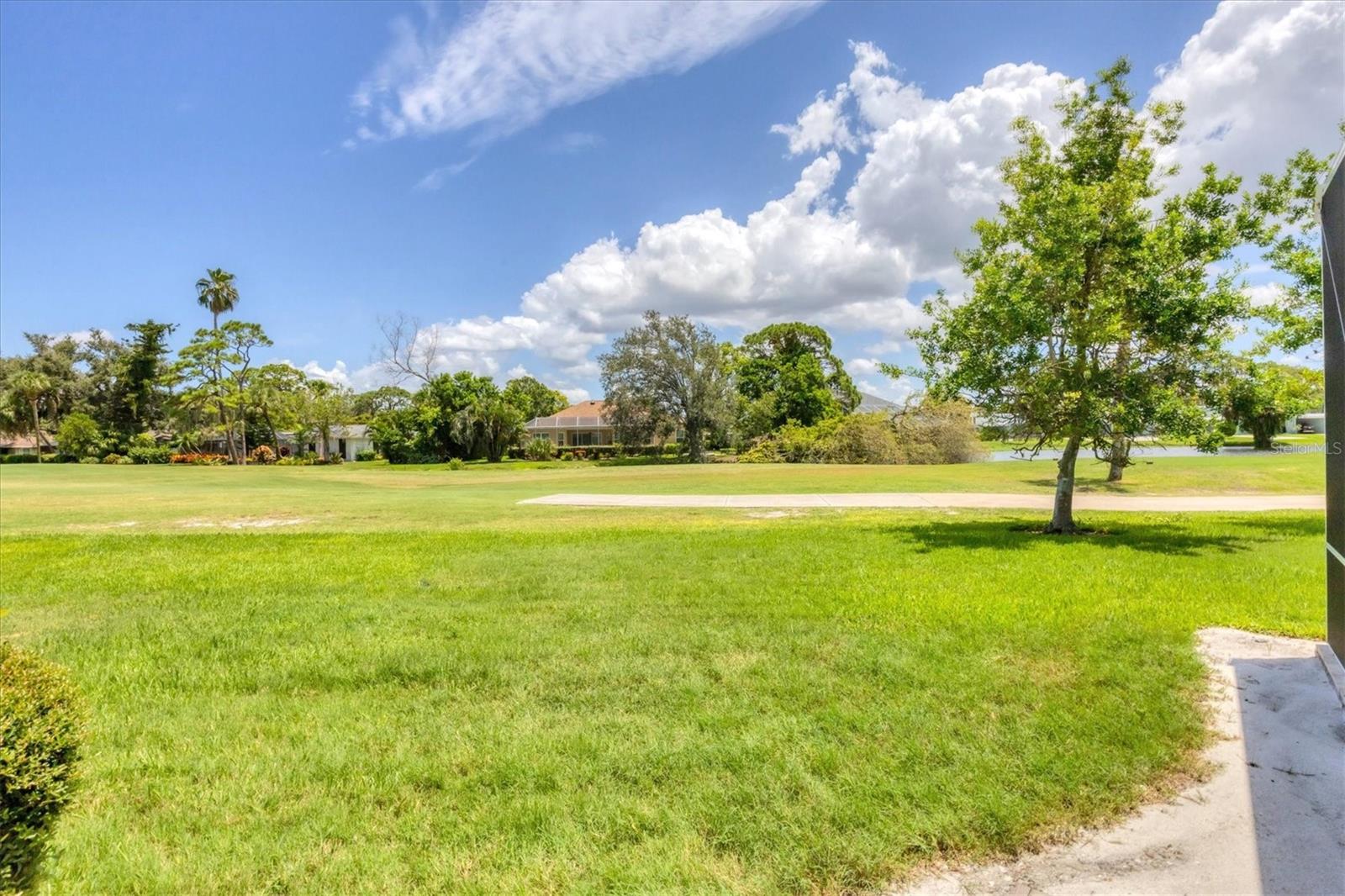 EL CONQUISTADOR VILLAGE 1 SEC 2 - Residential