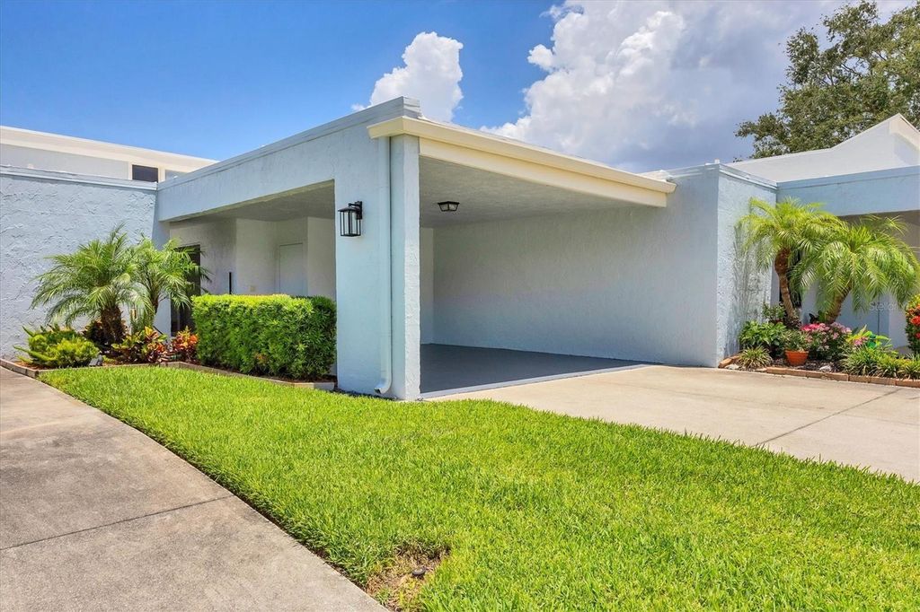 Photo of 4116 61st Avenue Terrace W, Bradenton, FL 34210 (MLS # A4658120)