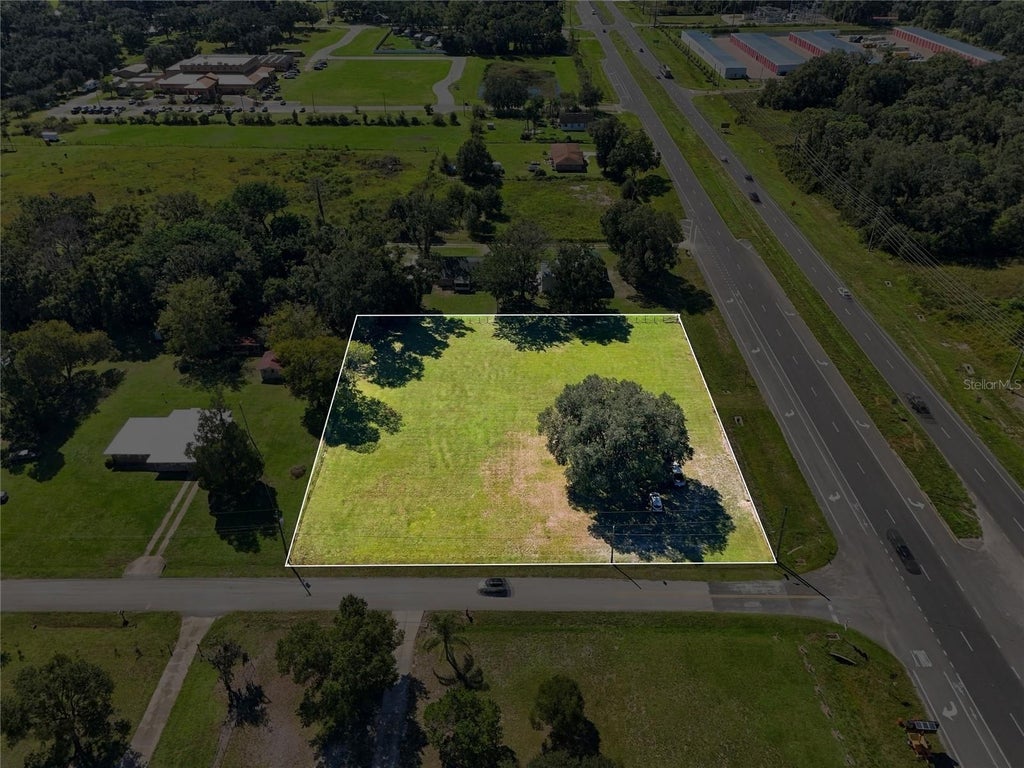 Photo of 1124 Thomas Road #1, Lakeland, FL 33809 (MLS # L4965813)