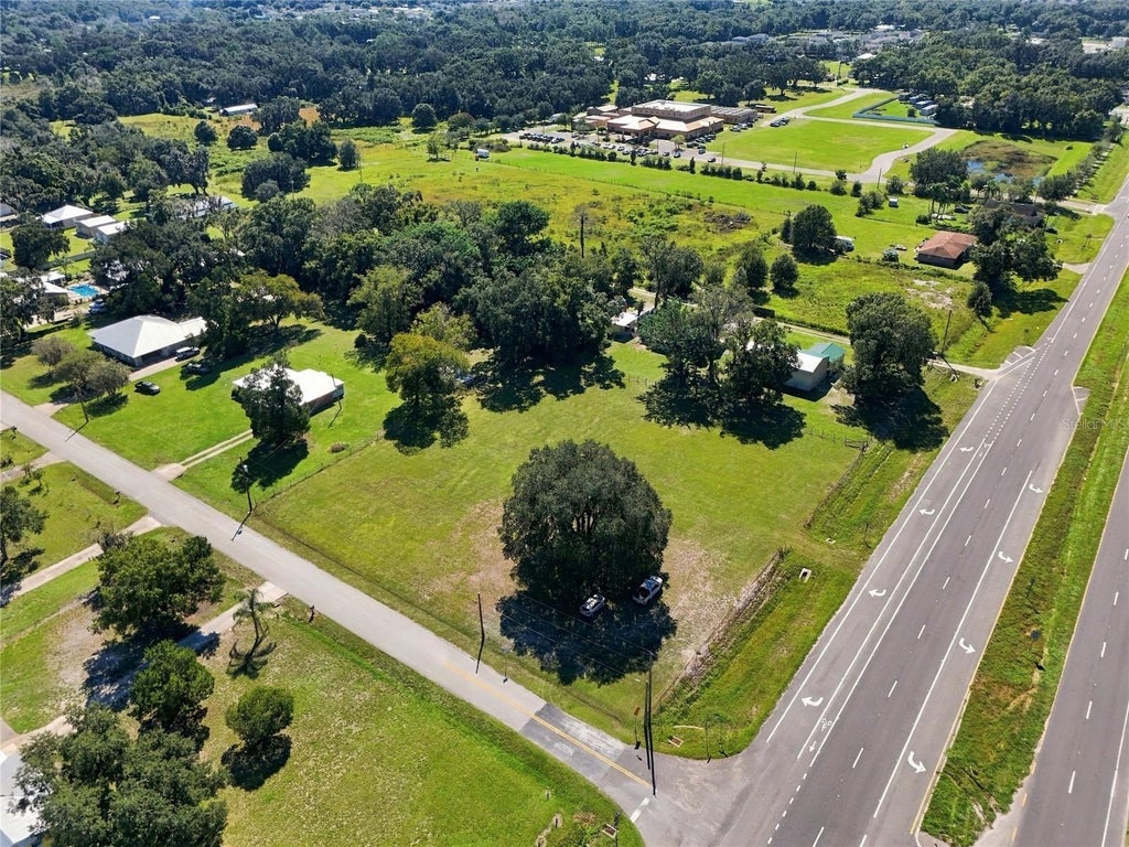 Photo of 1124 Thomas Road #1, Lakeland, FL 33809 (MLS # L4965813)