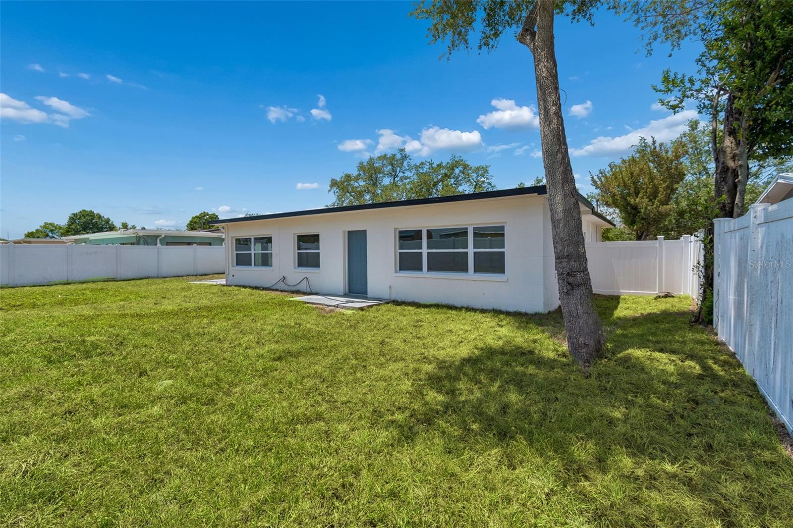 GOLFLAND PARK SUB - Residential