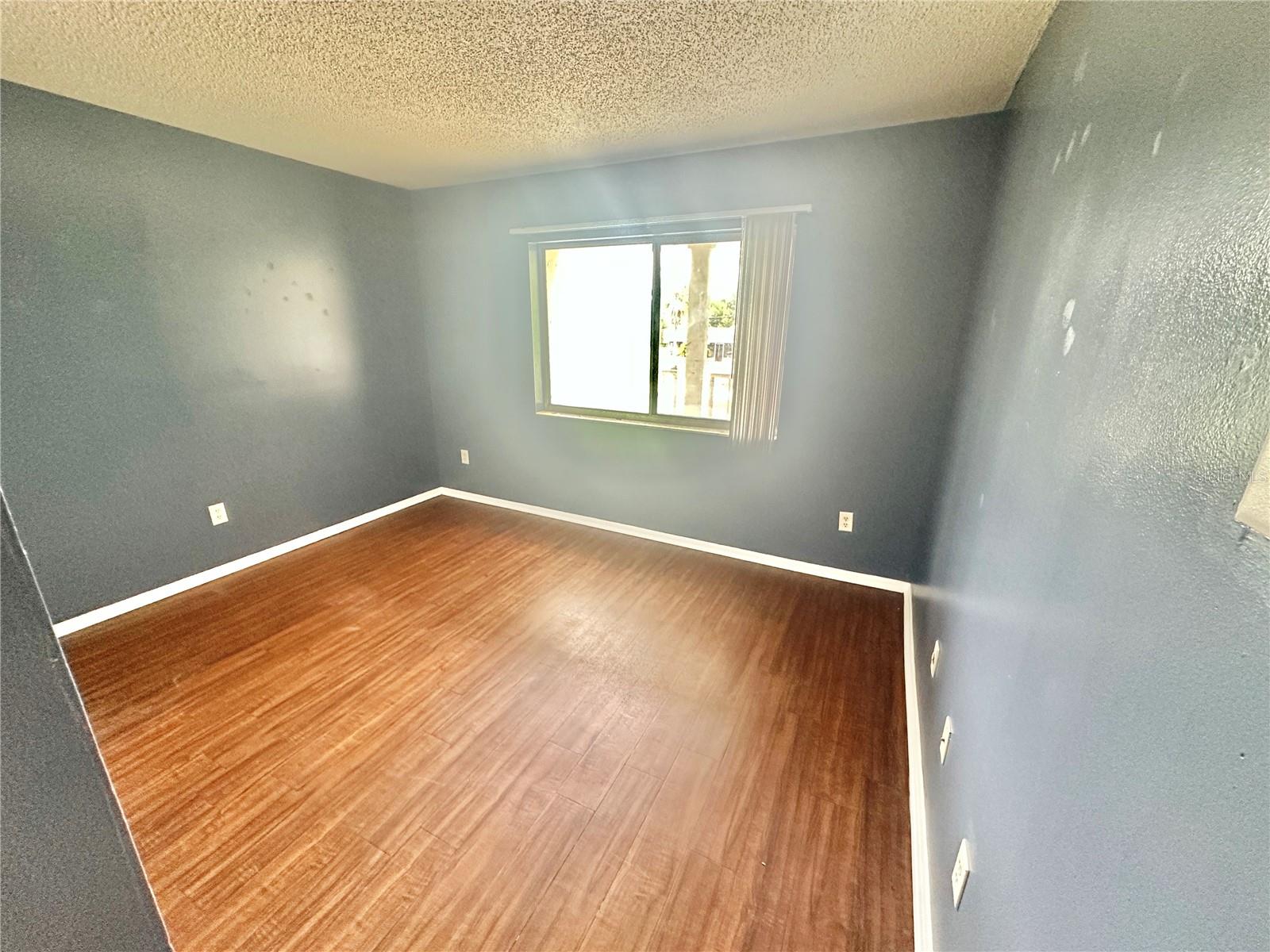 WOODRUFFS SUB FRANK L - Residential Lease