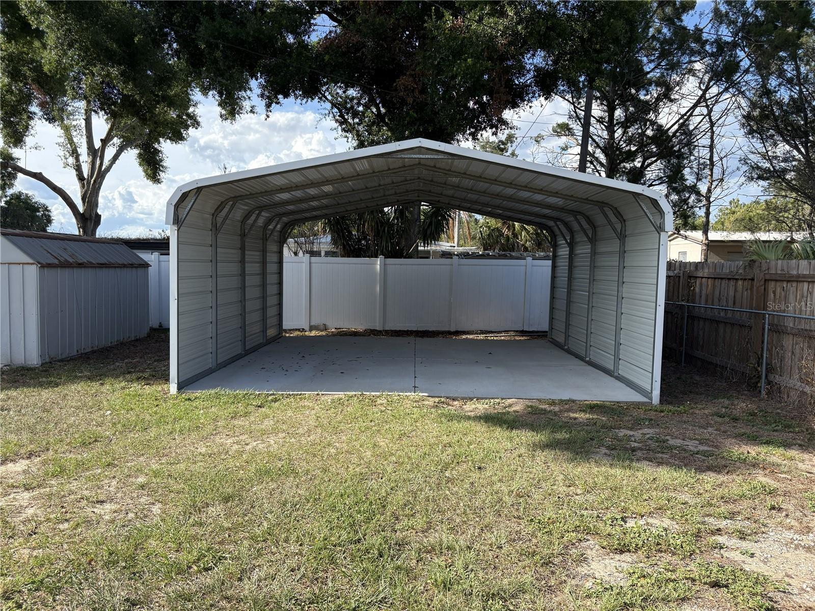 EUSTIS QUAYLES GOLF LINK 02 - Residential