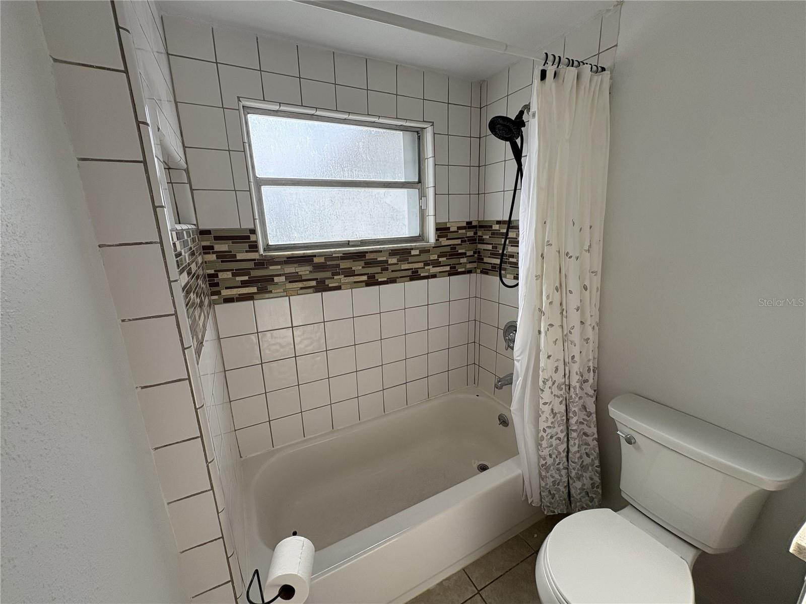 EUSTIS QUAYLES GOLF LINK 02 - Residential