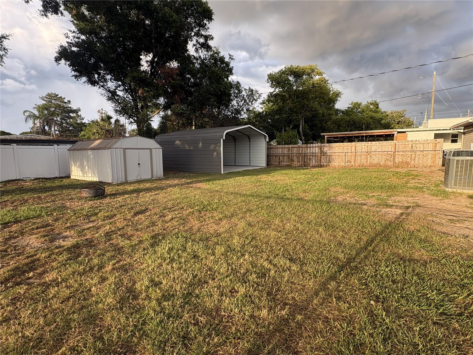 EUSTIS QUAYLES GOLF LINK 02 - Residential