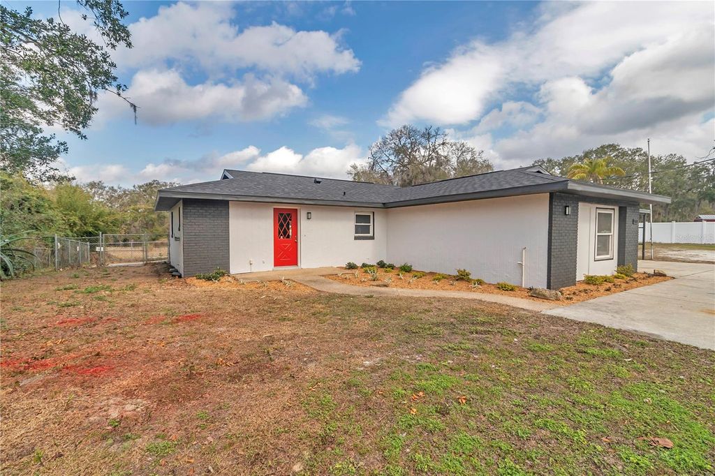 Photo of 9019 E Gulf To Lake Highway, Inverness, FL 34450 (MLS # GC535699)