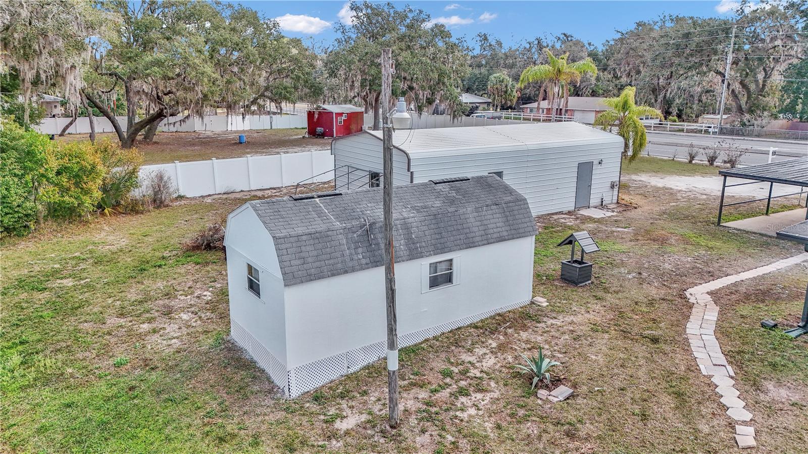 HICKORY HILL RETREATS UNIT 01 - Residential