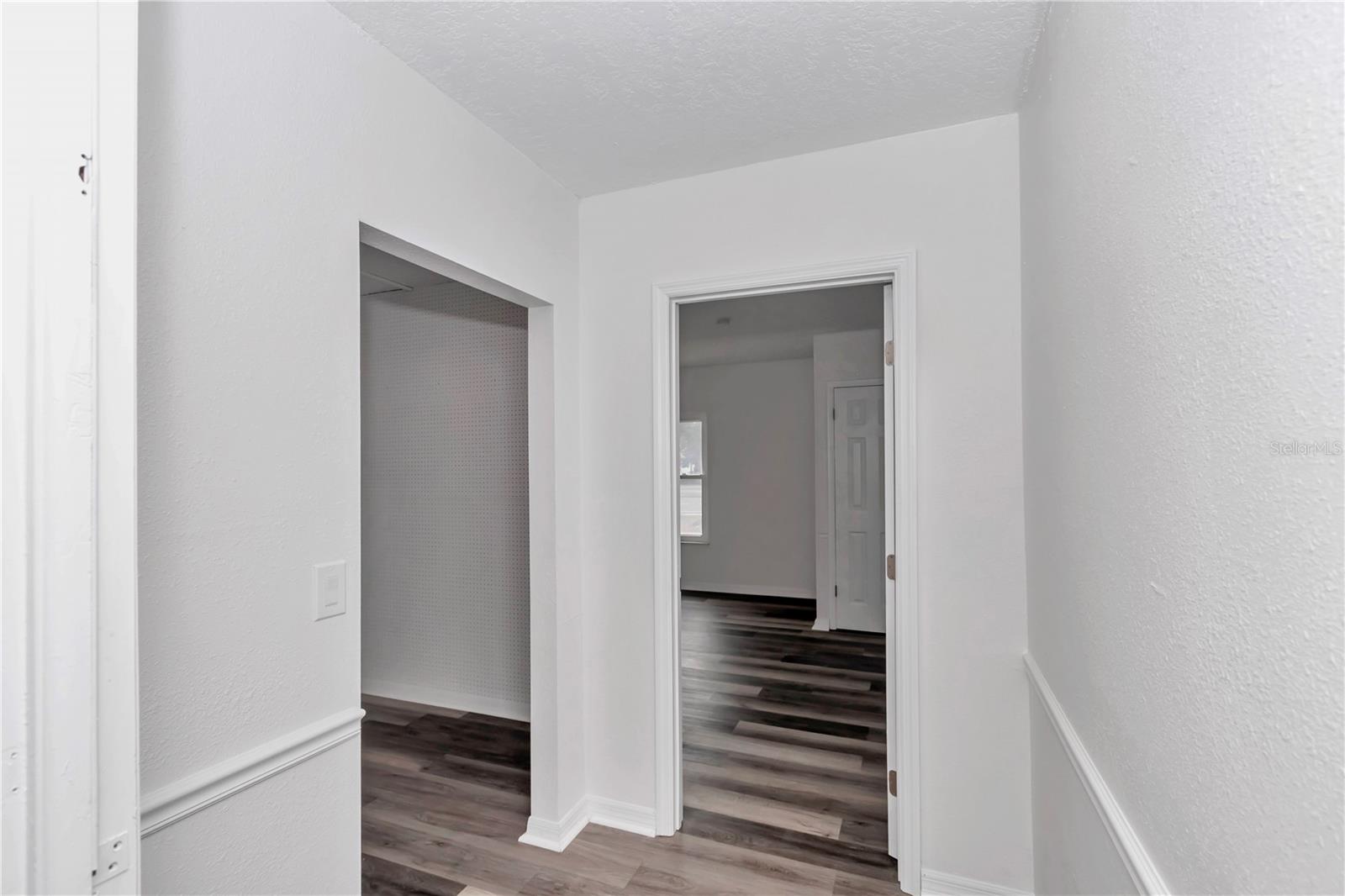 HICKORY HILL RETREATS UNIT 01 - Residential