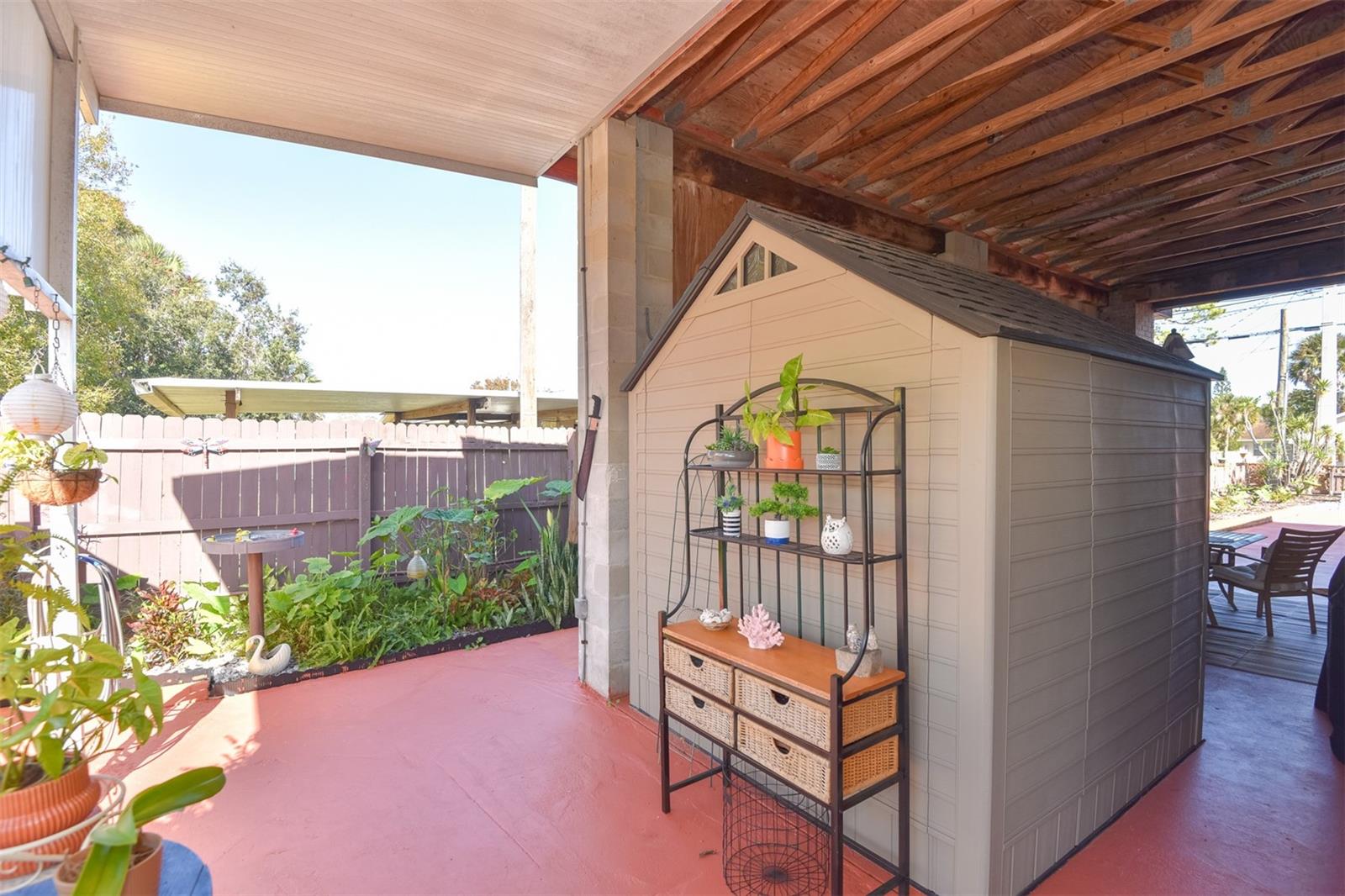 FLOMICH GARDEN SEC/HOLLY HILL HEIGHTS - Residential