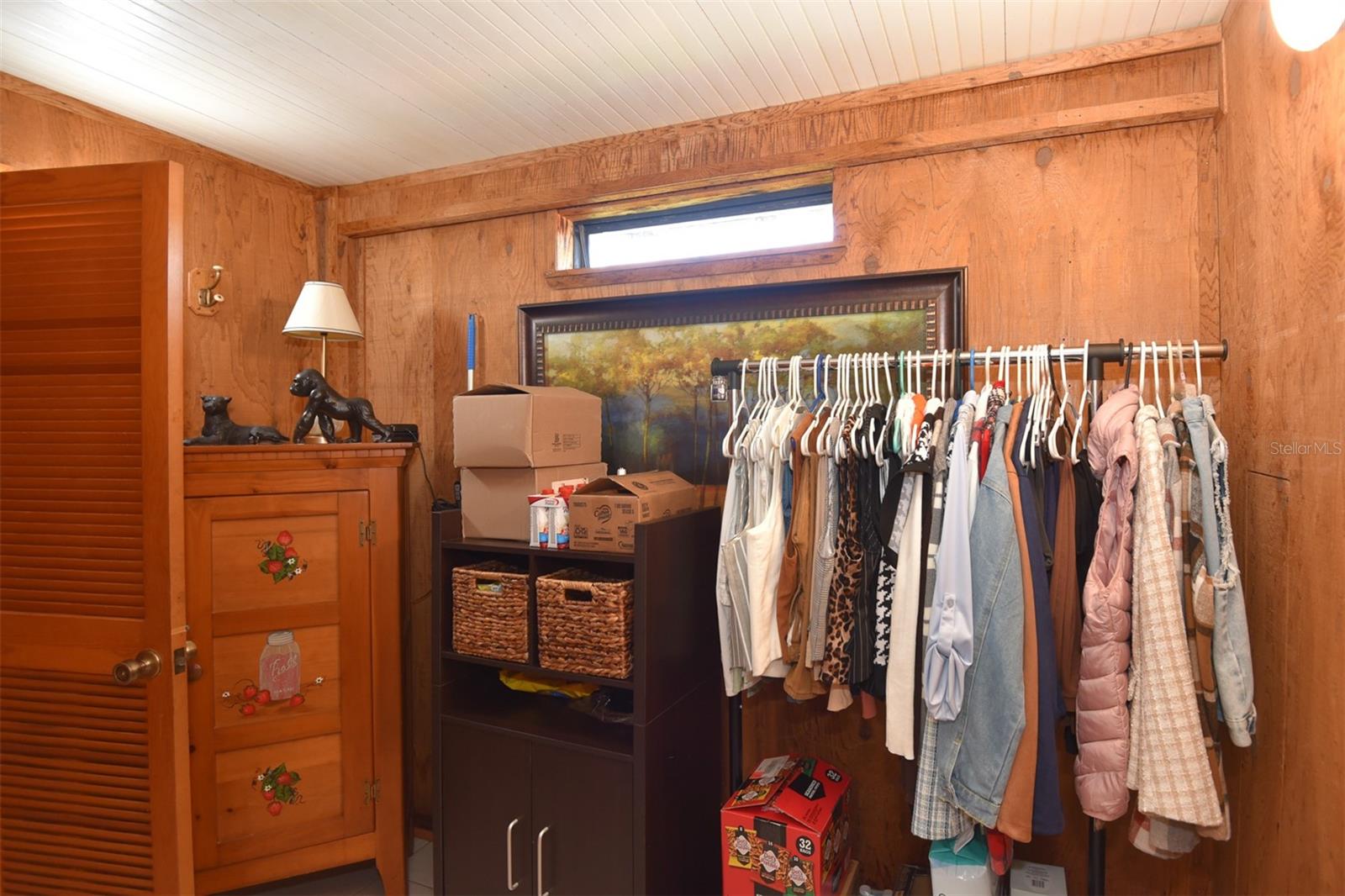 FLOMICH GARDEN SEC/HOLLY HILL HEIGHTS - Residential