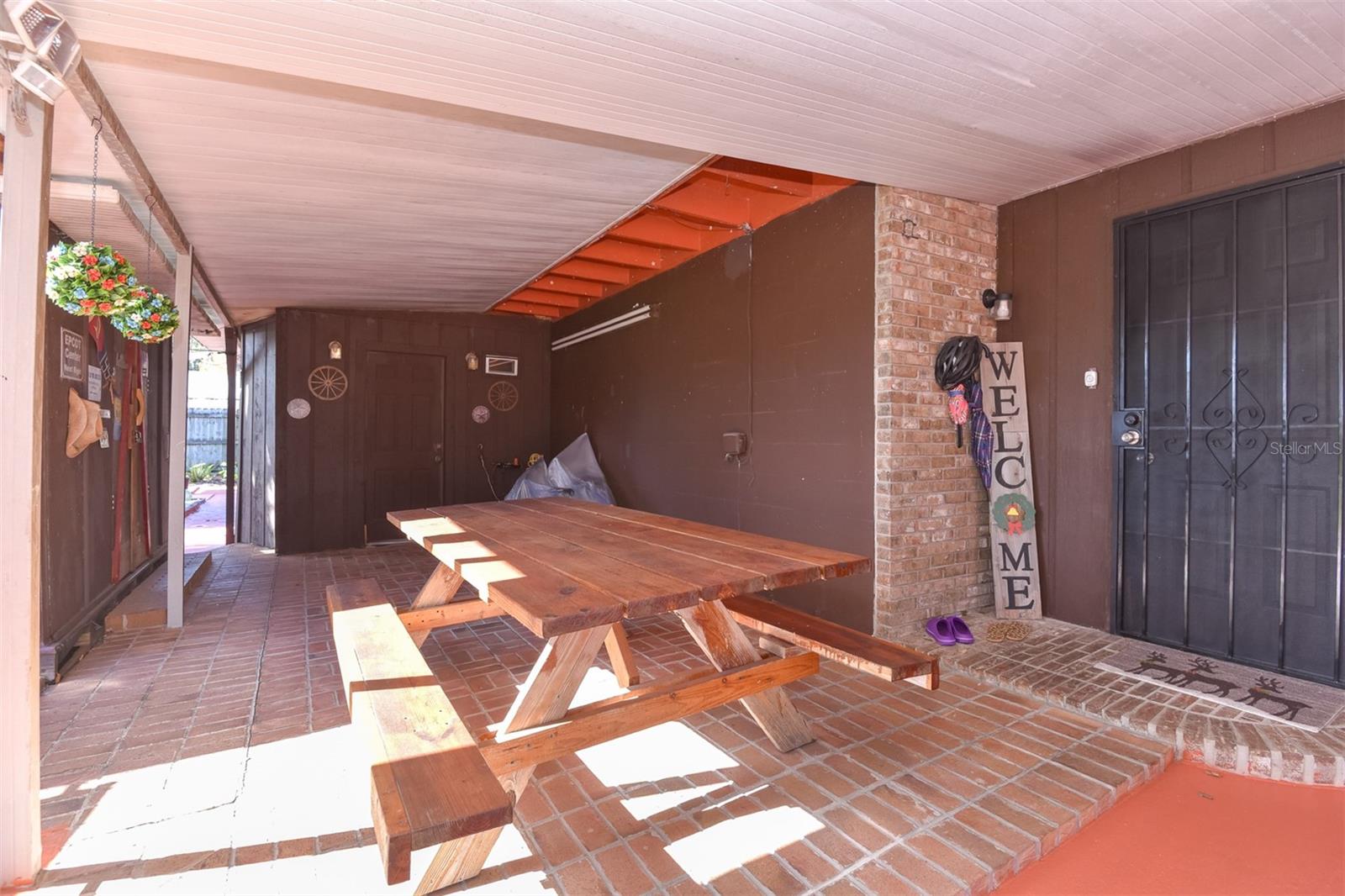 FLOMICH GARDEN SEC/HOLLY HILL HEIGHTS - Residential