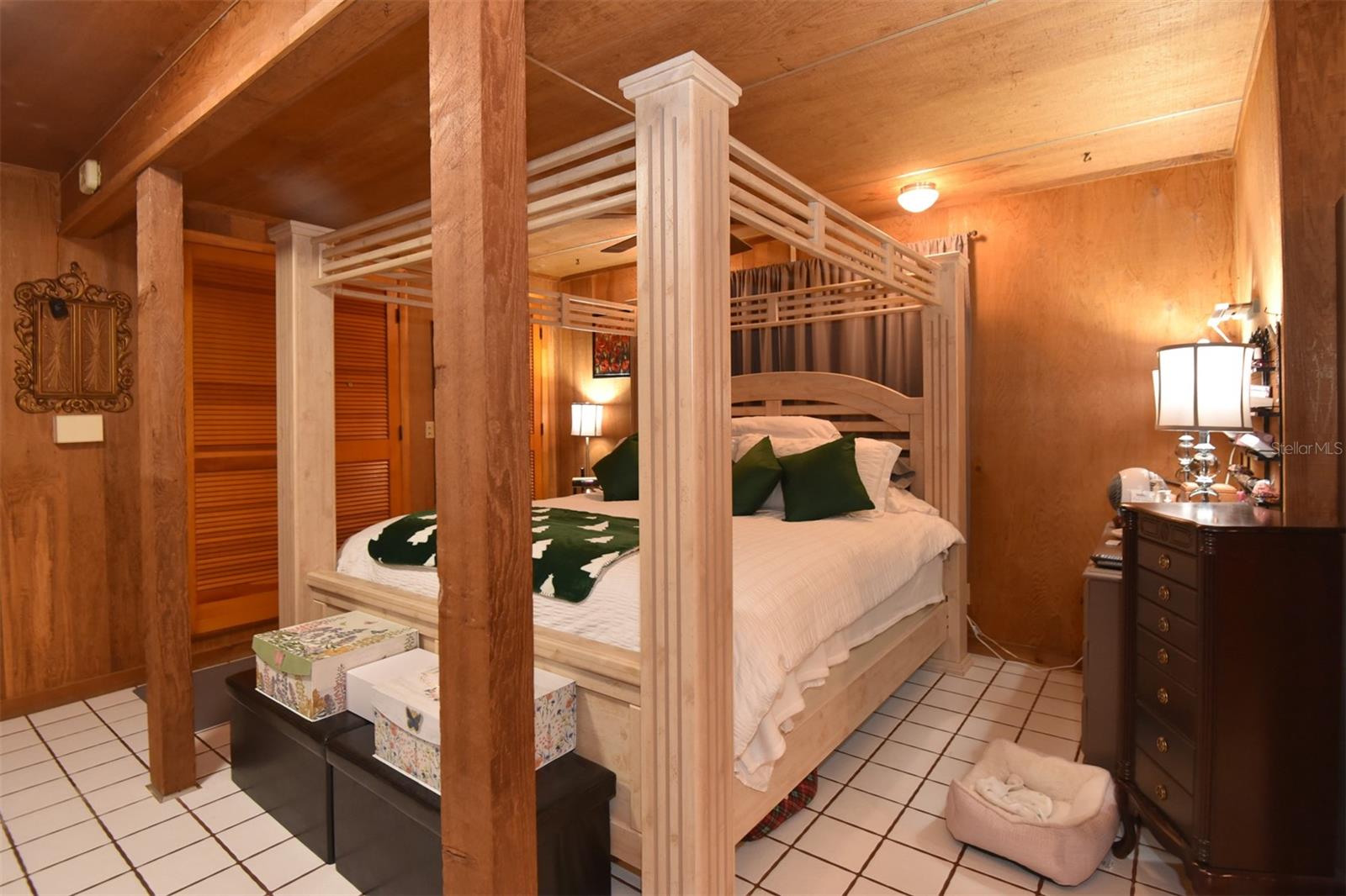 FLOMICH GARDEN SEC/HOLLY HILL HEIGHTS - Residential