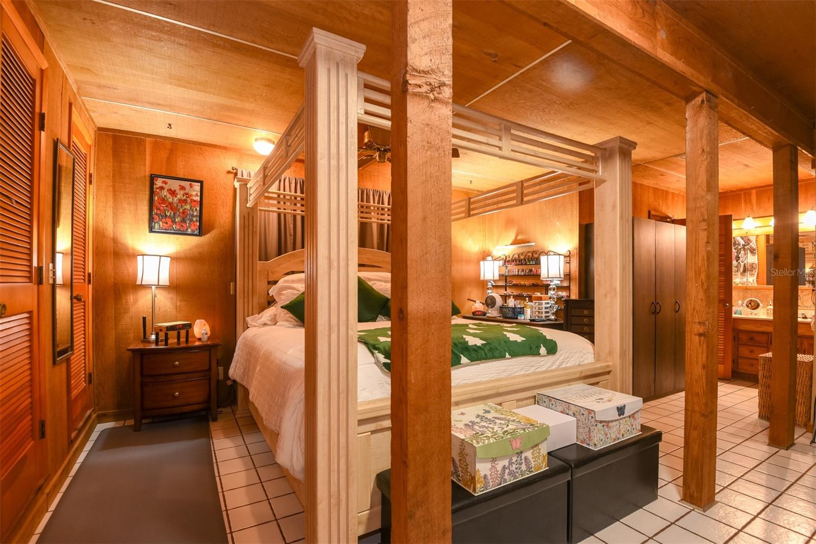 FLOMICH GARDEN SEC/HOLLY HILL HEIGHTS - Residential