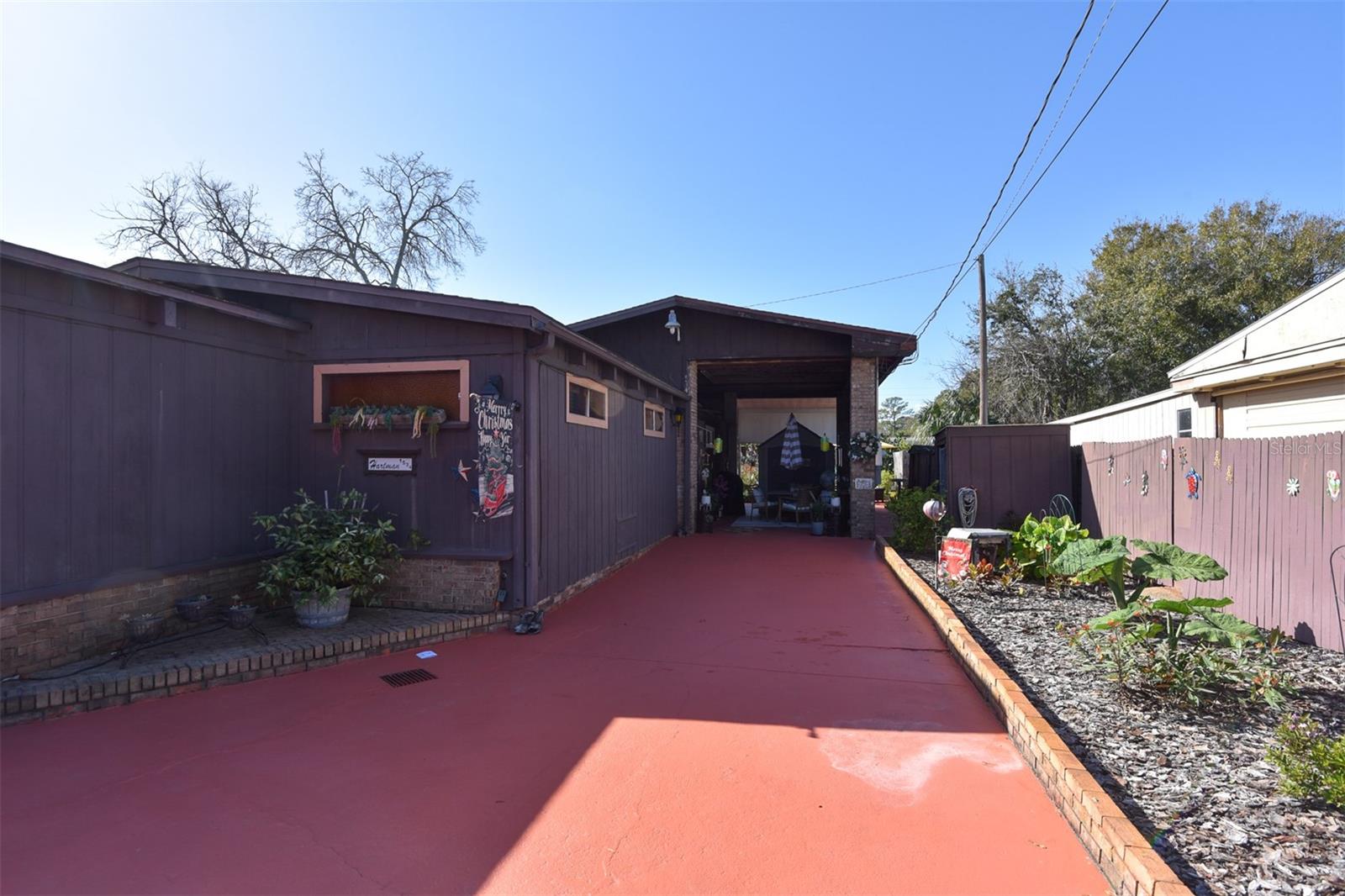 FLOMICH GARDEN SEC/HOLLY HILL HEIGHTS - Residential