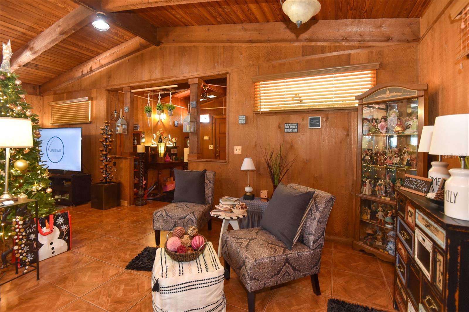 FLOMICH GARDEN SEC/HOLLY HILL HEIGHTS - Residential