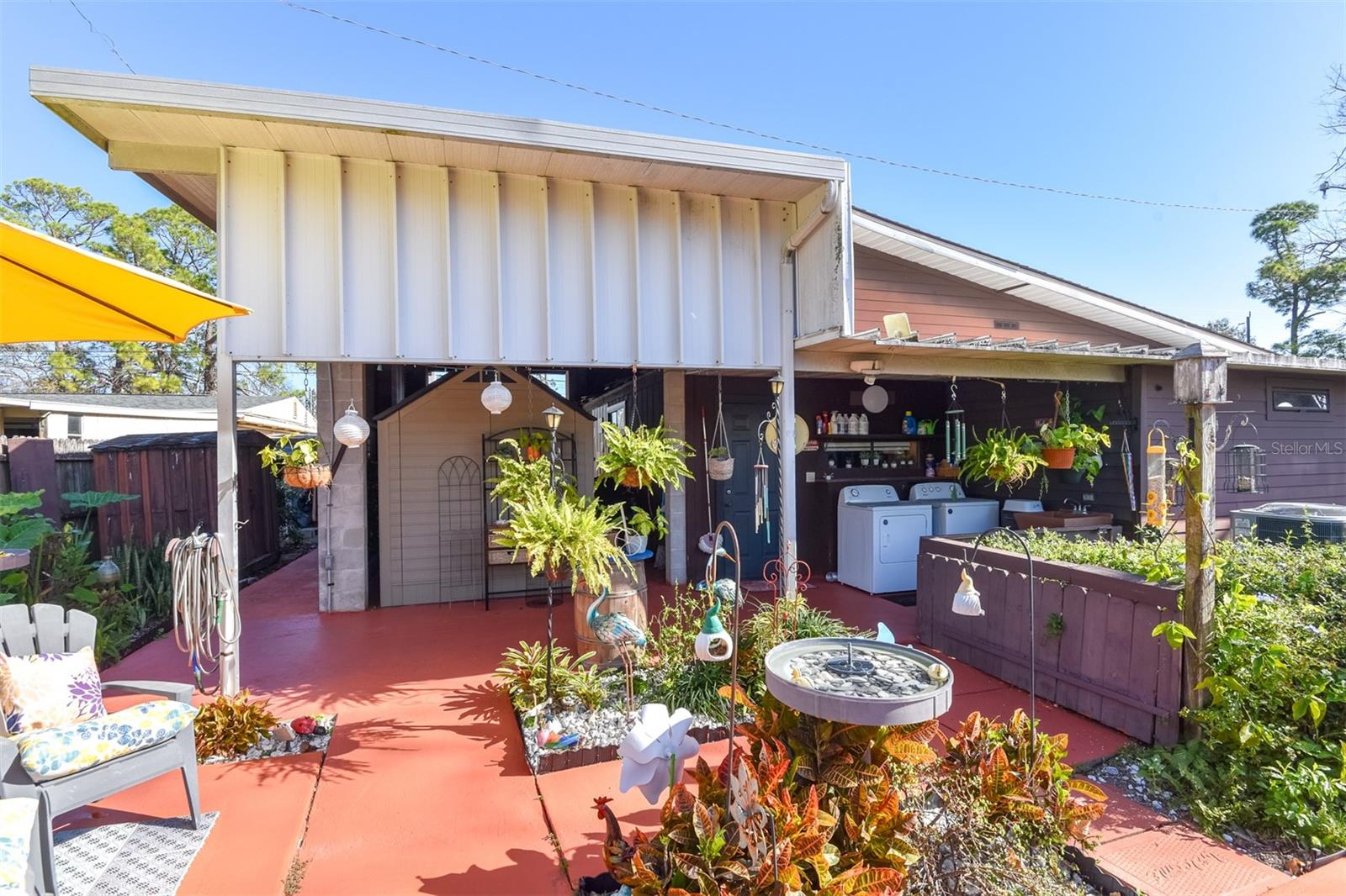 FLOMICH GARDEN SEC/HOLLY HILL HEIGHTS - Residential