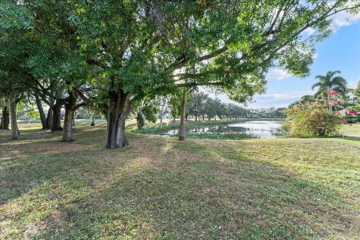 HIDDEN OAKS - Residential