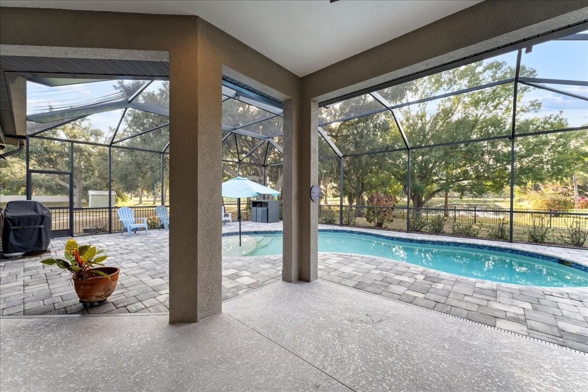 HIDDEN OAKS - Residential