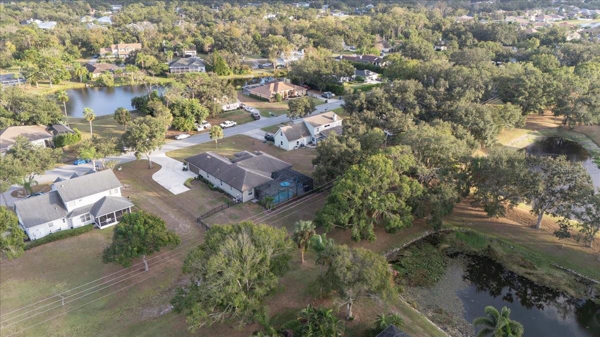 HIDDEN OAKS - Residential