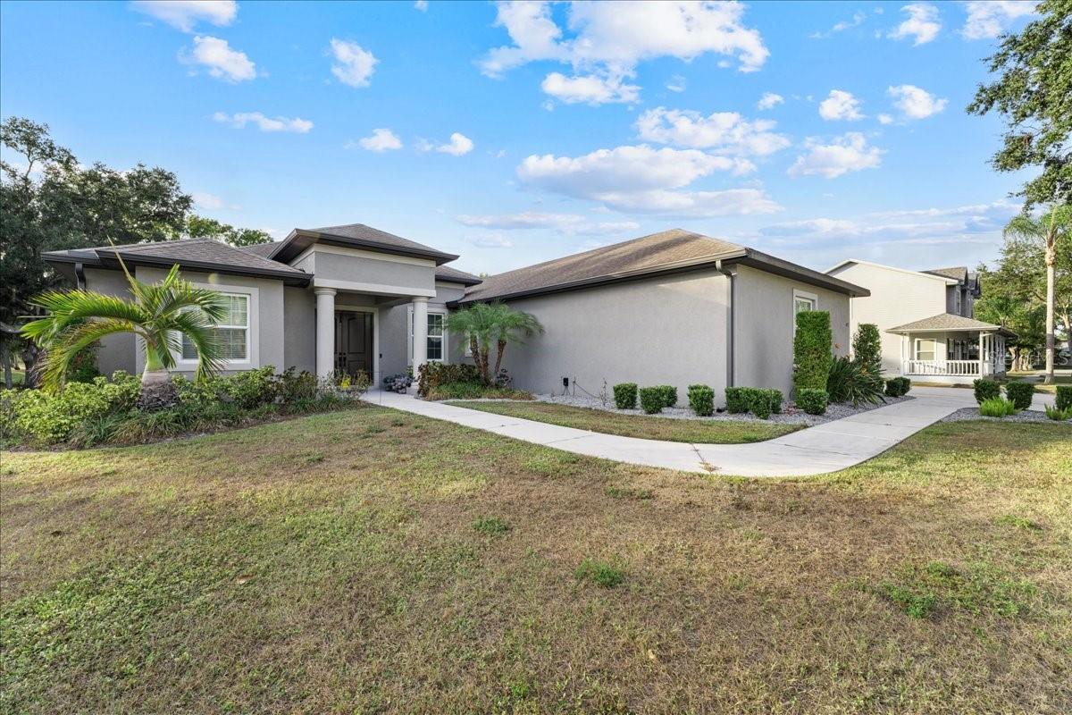 HIDDEN OAKS - Residential