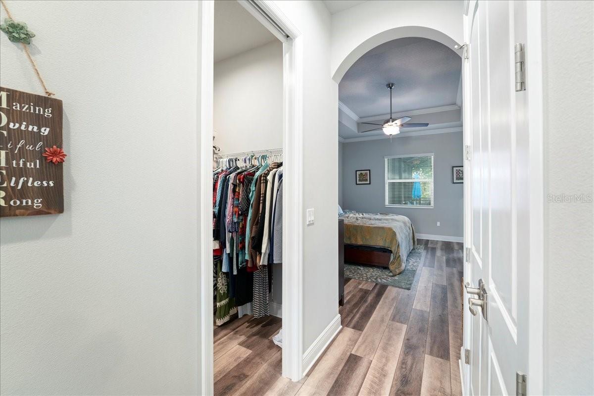 HIDDEN OAKS - Residential