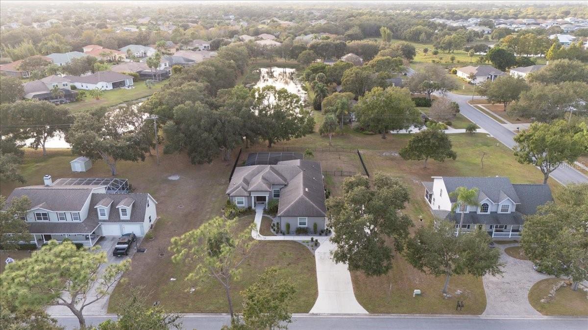 HIDDEN OAKS - Residential