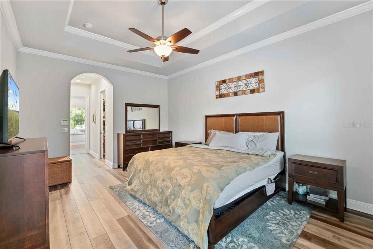 HIDDEN OAKS - Residential