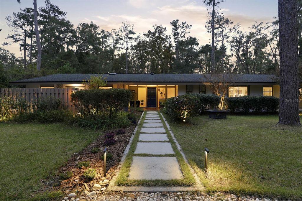 Photo of 3311 NW 18th Avenue, Gainesville, FL 32605 (MLS # GC535578)