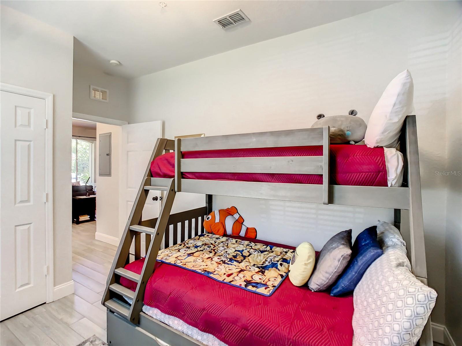 VENTURA AT WINDSOR HILLS CONDO PH 7 - Residential