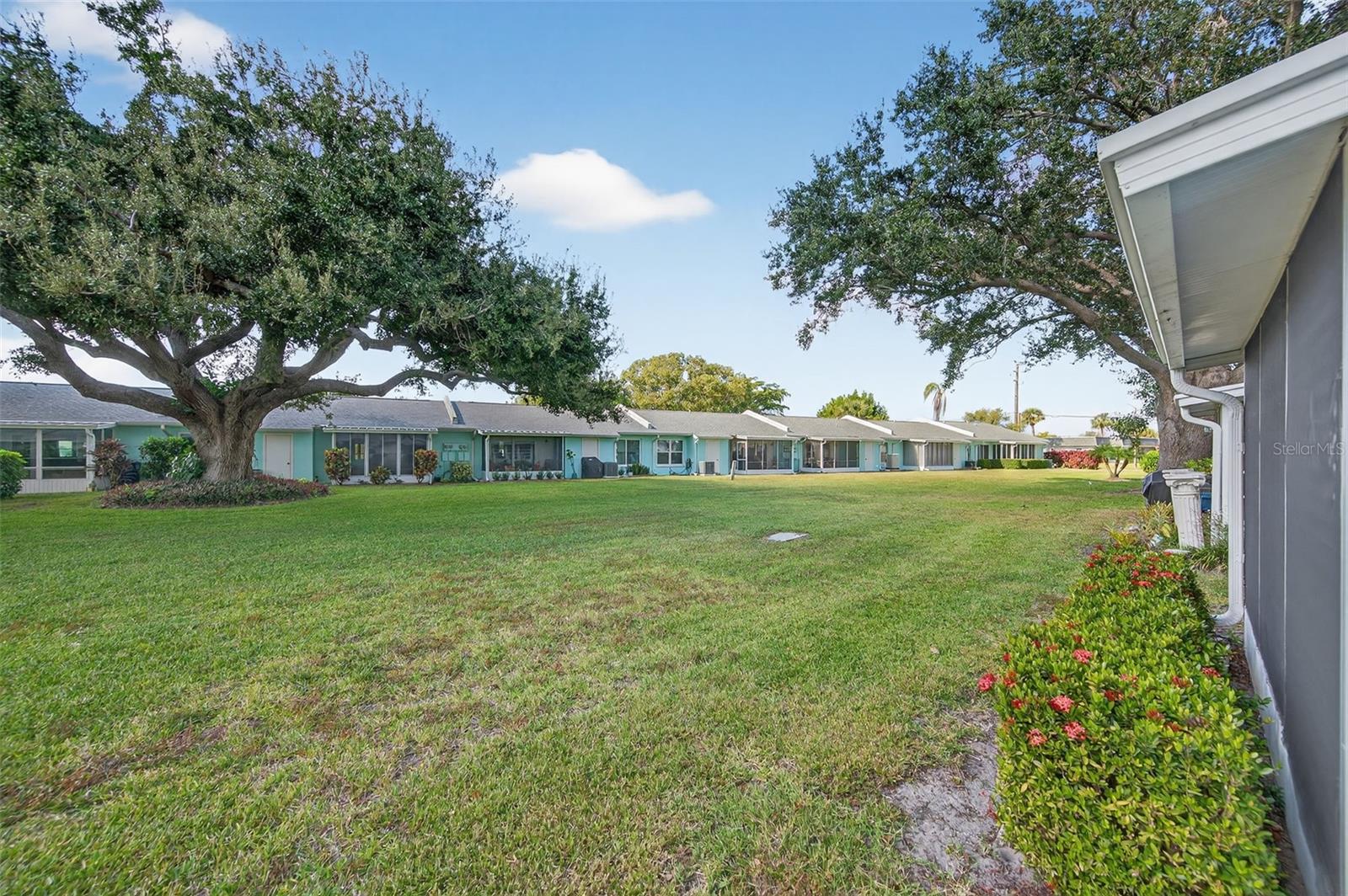 CORTEZ VILLAS CONDO 12 PH B - Residential