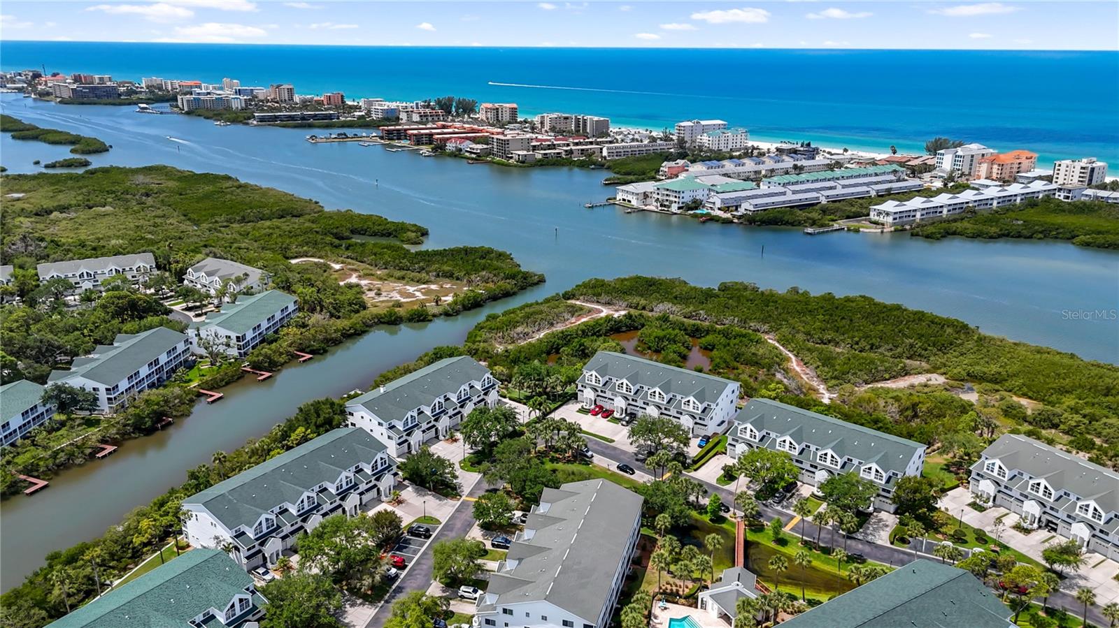 TARA CAY SOUND NORTH - Residential